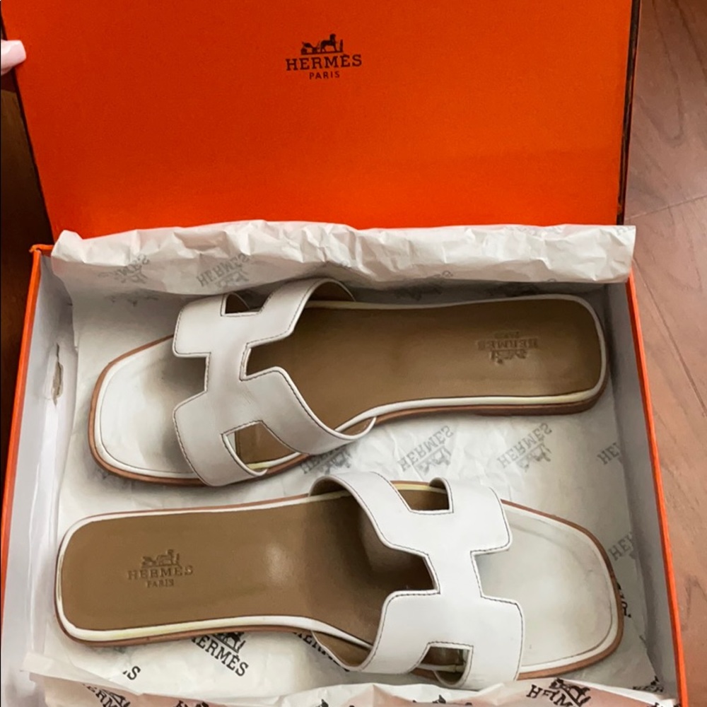 Hermès sandals